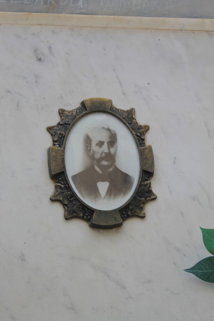 Antonio Cardarelli's Tomb, Civitanova del Sannio -02.jpg